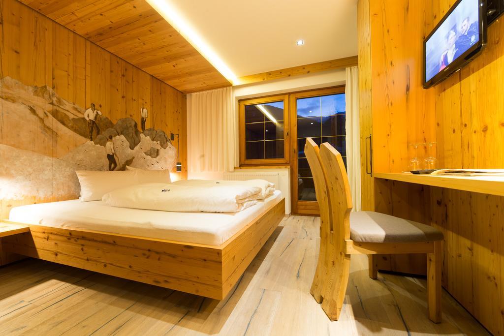 Ferienhaus Alpina Кальс-ам-Гросглоккнер Экстерьер фото